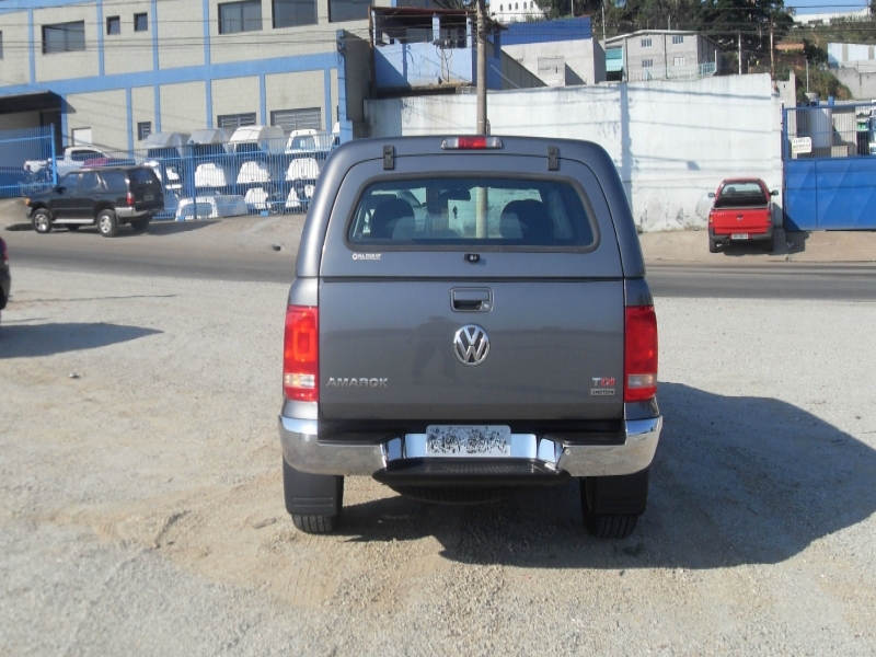 Capota em Fibra Amarok CD